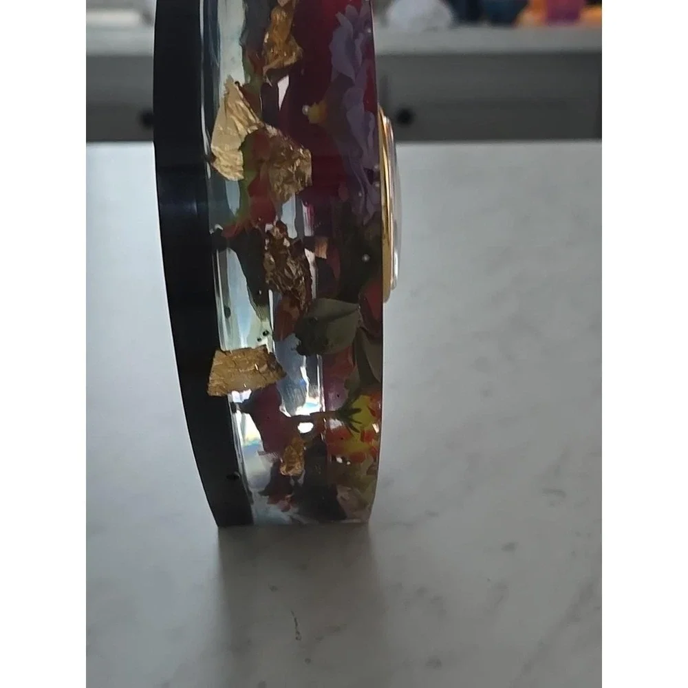 Handmade Resin Desk Mantle Heart Clock‎ Big 2 Inches Thick Flowers Pearls 734